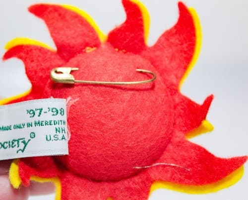 Vintage ANNALEE Mobilitee Felt Smiling Sun Red/Yellow Pin Brooch - Thumbnail 5