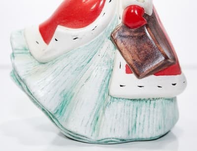 Vintage ATLANTIC MOLD Hand Painted Christmas Holiday Ceramic Caroler Figure - Thumbnail 4