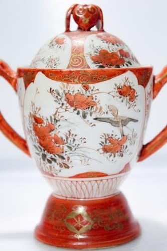 Antique Meiji Period Kutani Japanese Hand painted Sugar Bowl & Creamer Set - Thumbnail 4