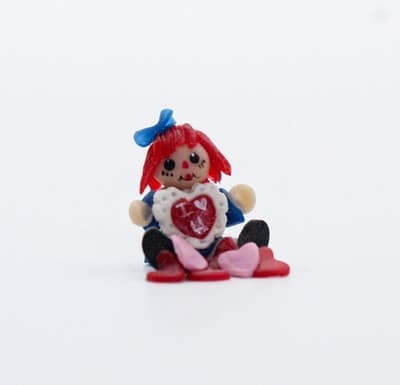 KAREN GIBBS Artisan Dollhouse Miniature Raggedy Ann Doll OOAK - Thumbnail 6