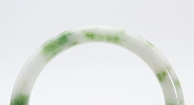 Vintage Chinese White & Green Apple Jade Bangle Bracelet - Thumbnail 5