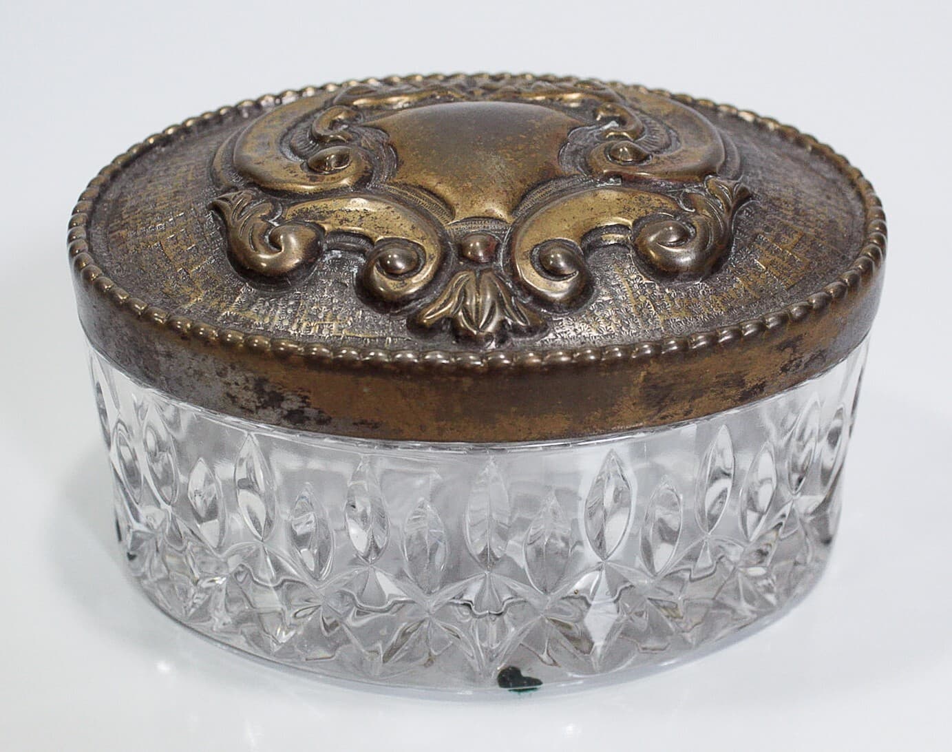 Vintage Silver Cover Cut Crystal Oval Large Vanity Covered Jar Powder Box - Thumbnail 7