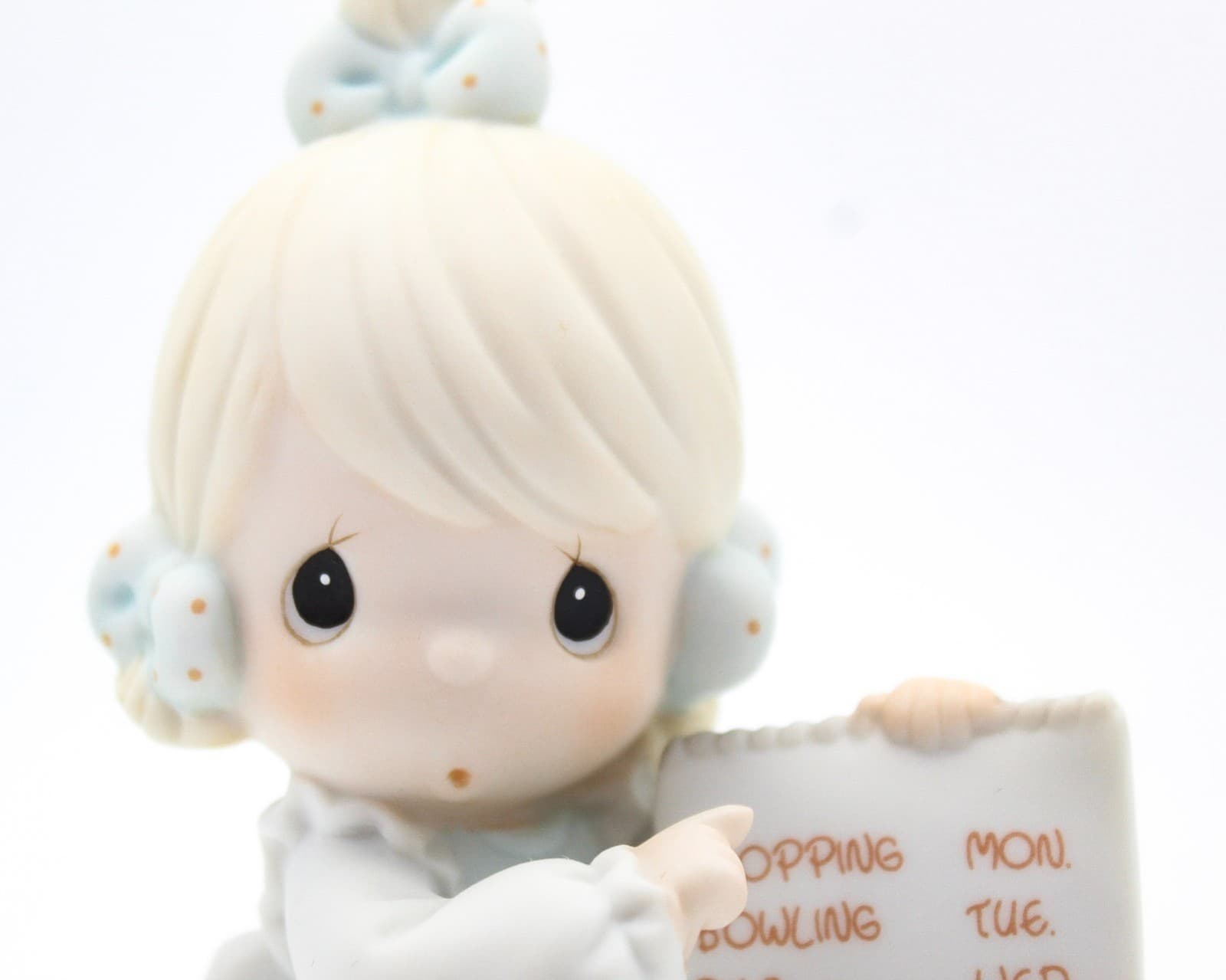 Precious Moments You Have Any Room For Jesus Enesco Porcelain Figurine 1996 - Thumbnail 4