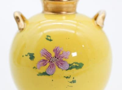Antique ROYAL WORCESTER England Yellow Gold Gilt Porcelain Bud Vase - Thumbnail 3