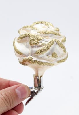 Vintage Germany White Rose Flower Gold Glitter Glass Clip-On Christmas Ornament - Thumbnail 2