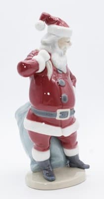 Lladro Made In Spain Retired Santa Claus Glazed Christmas Porcelain Figurine - Thumbnail 5