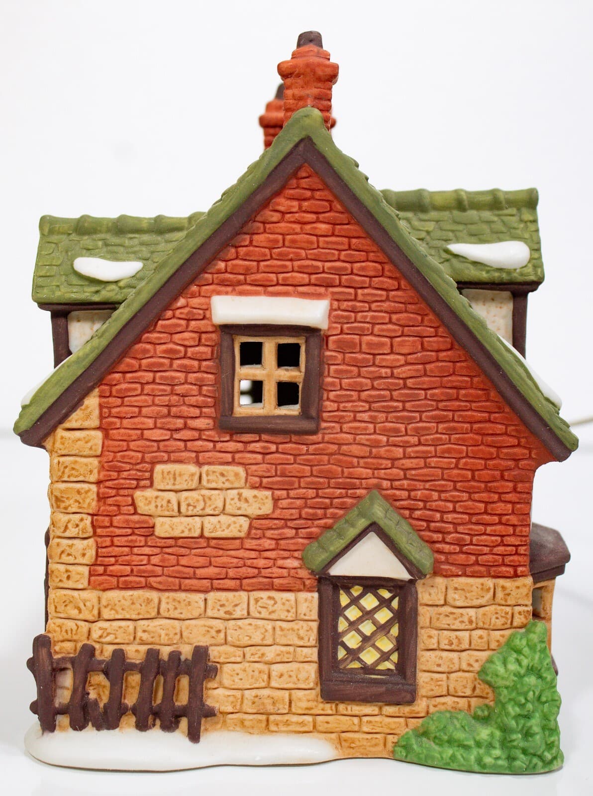 DEPARTMENT 56 "Nicholas Nickleby" Hand Painted Porcelain House With Box & Light - Thumbnail 3