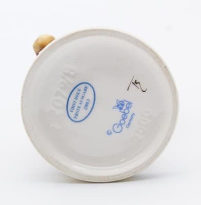 3 Precious Moments There Shall Be Showers Of Blessings Porcelain Figurines - Thumbnail 5