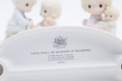 3 Precious Moments There Shall Be Showers Of Blessings Porcelain Figurines - Thumbnail 6