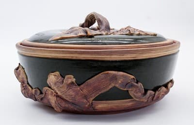 Vintage 1998 Terrafirma Pottery Signed Green Leaf Motif Large Covered Bowl RARE - Thumbnail 6