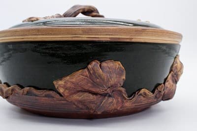 Vintage 1998 Terrafirma Pottery Signed Green Leaf Motif Large Covered Bowl RARE - Thumbnail 7