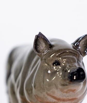Vintage ROYAL DOULTON Vietnamese Pot Belly Porcelain Pig Figurine - Thumbnail 8