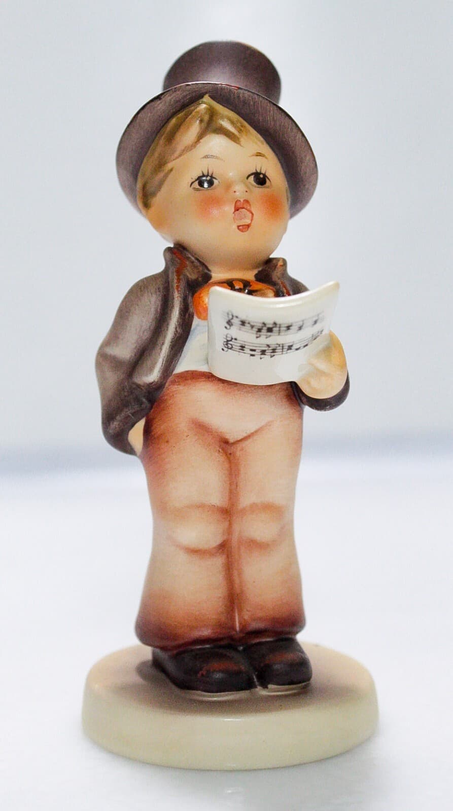 GOEBEL HUMMEL Germany "Street Singer" Hand Painted Porcelain Figurine TMK5 - Thumbnail 5
