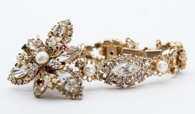 Vintage Gold Tone Multicolor Rhintestone Faux Seed Pearl Floral Bracelet - Thumbnail 4