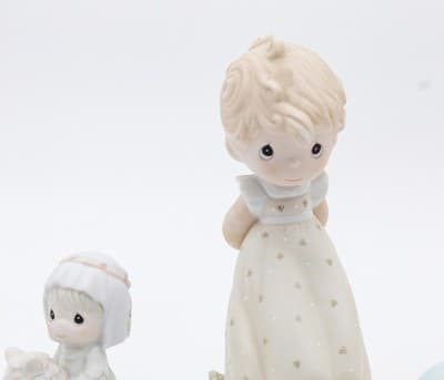 Precious Moments My Days Are Blue Without You Porcelain Figurines Lot Of 5 - Thumbnail 2