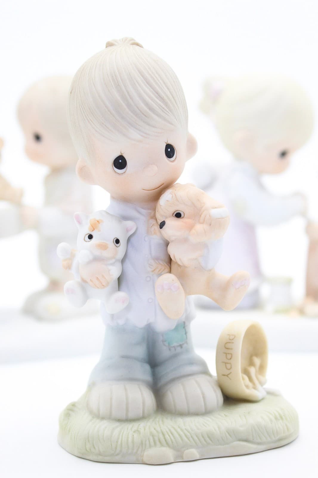 Precious Moments Blessed Are The Peacemakers Enesco Porcelain Figurines Lot Of 3 - Thumbnail 8