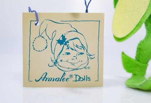 Vintage ANNALEE Mobilitee 1994 Yellow Spring Elf Holiday Felt Doll w/ TAG - Thumbnail 4