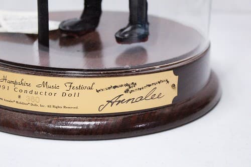 Annalee New Hampshire Music Festival 1991 Conductor in Glass Dome #360 Vintage - Thumbnail 5