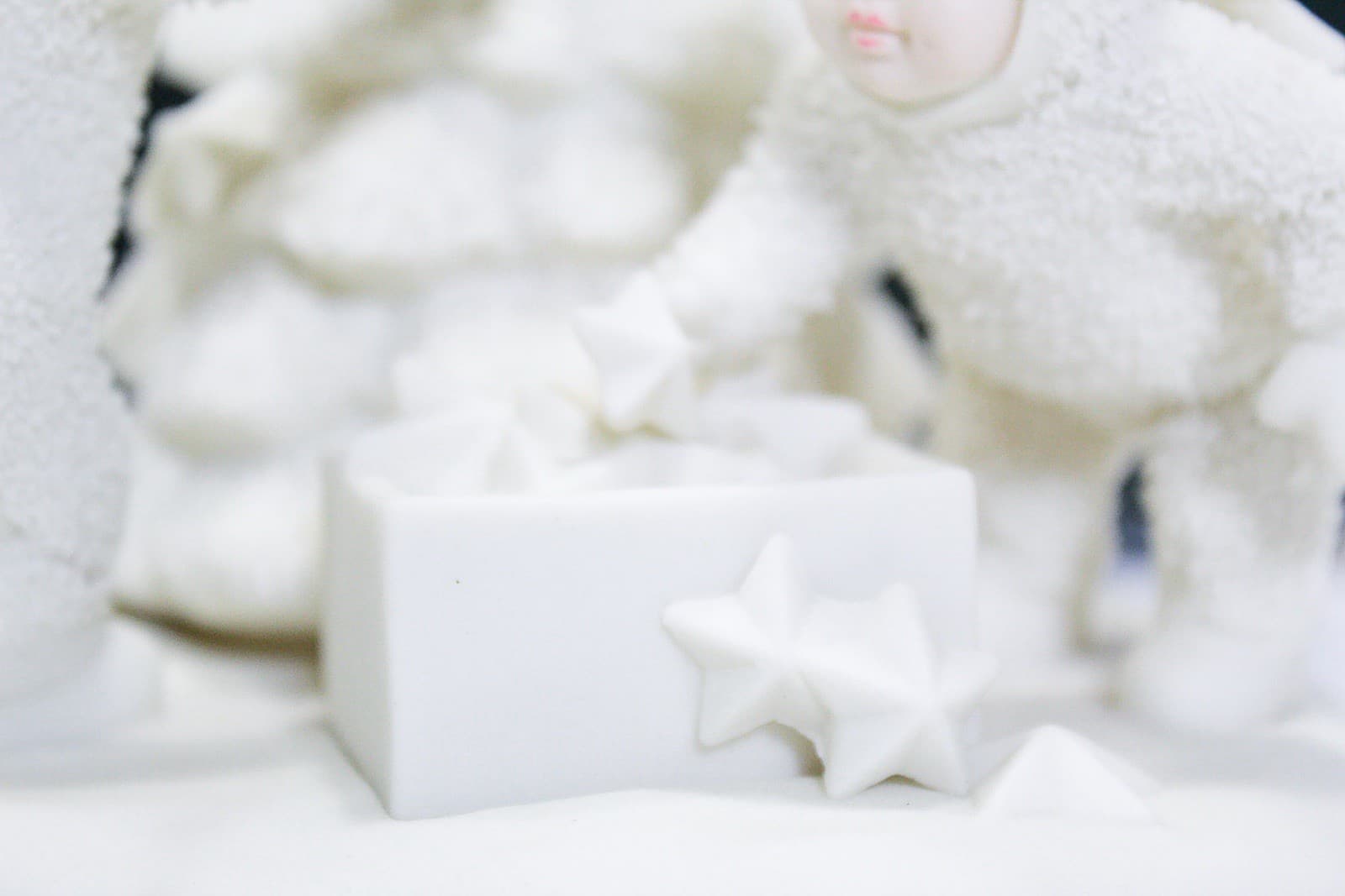 DEPARTMENT 56 Snowbabies "We Will Make It Shine" Christmas Figurine In Box - Thumbnail 3