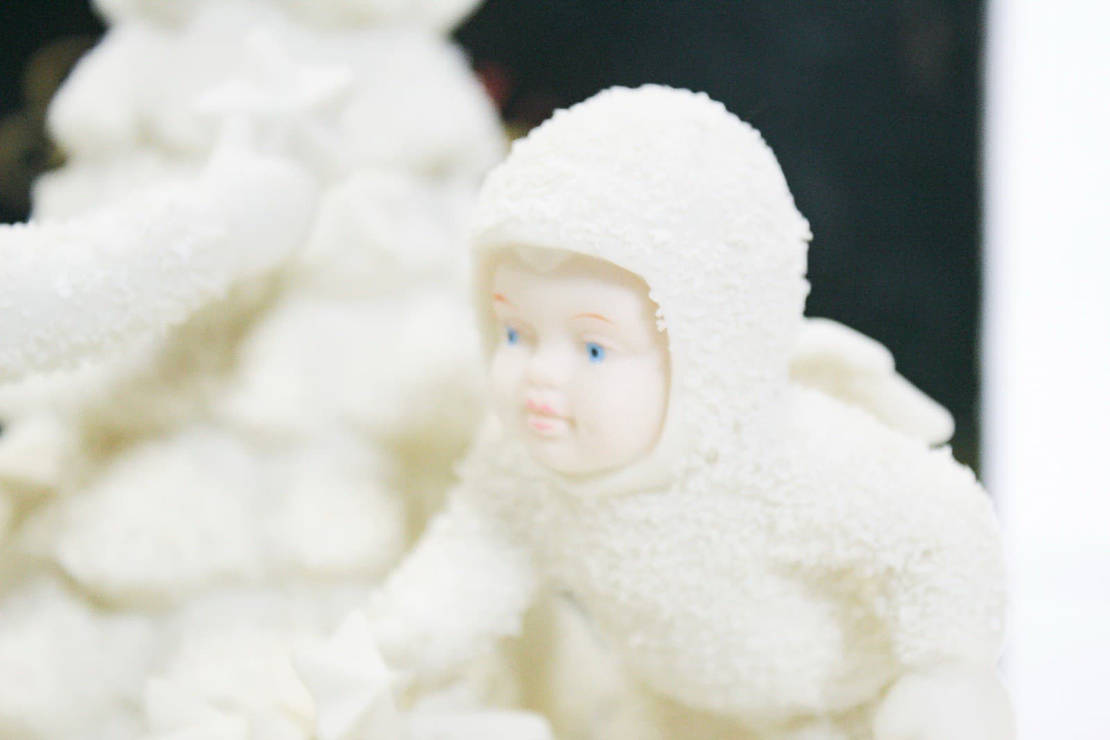 DEPARTMENT 56 Snowbabies "We Will Make It Shine" Christmas Figurine In Box - Thumbnail 2