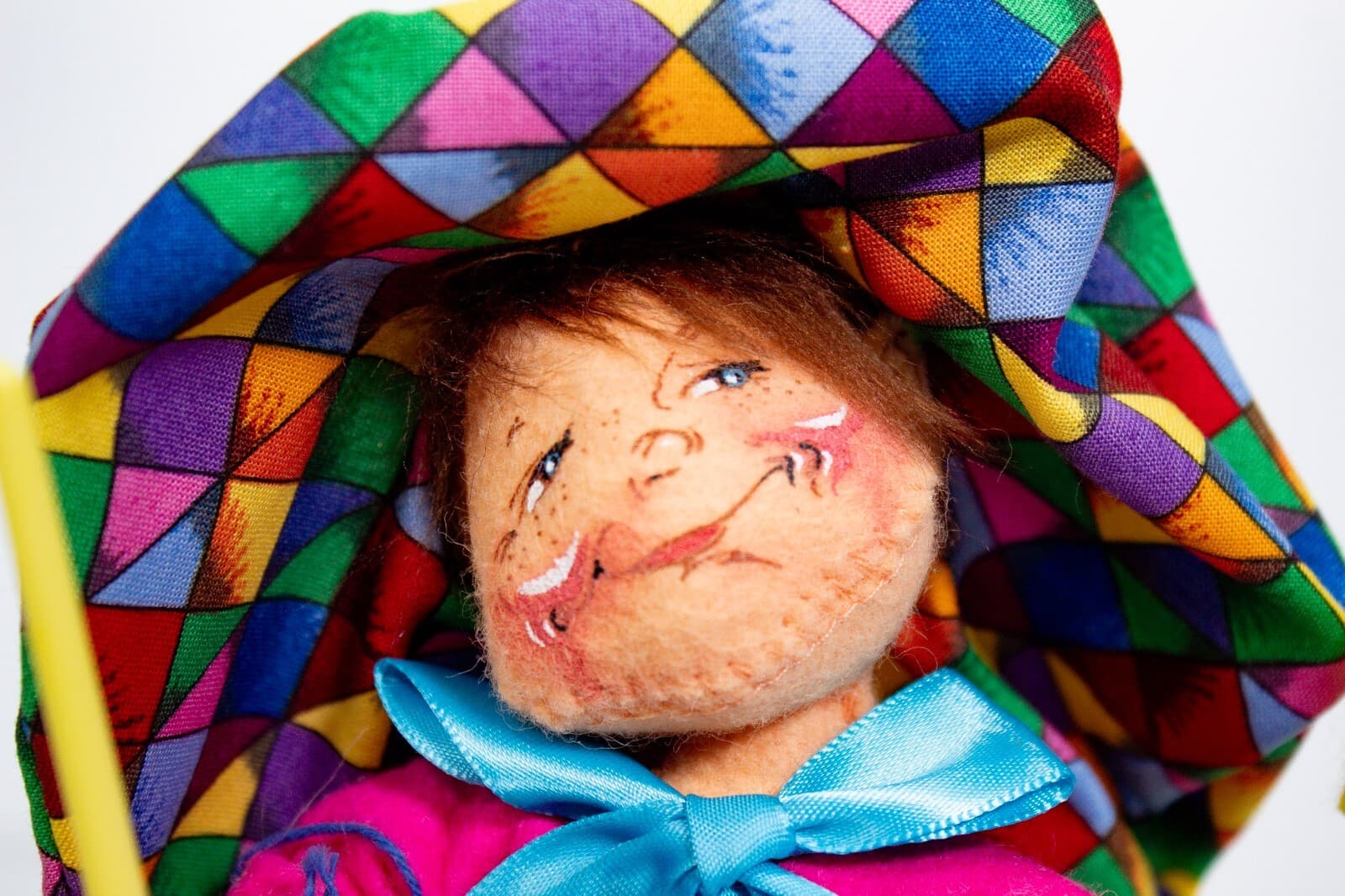 ANNALEE Vintage 15th Anniversary Society Logo Kid Doll 9" 1998-1999 NEW w/ TAG - Thumbnail 3