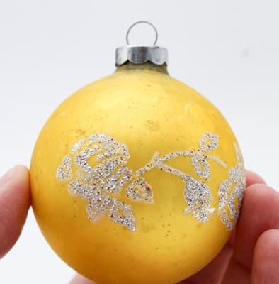 Shiny Brite Vintage Yellow Silver Mica Floral Motif Glass Christmas Ornament - Thumbnail 2