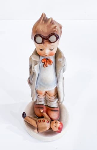 Vintage Goebel Hummel "The Doctor w/ Doll" Porcelain Figurine #127 - Thumbnail 2