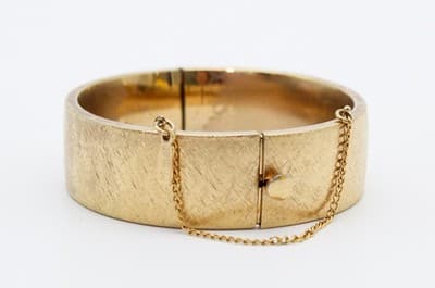 Monet Vintage Florentie Finish Gold Tone Hinged Statement Bangle Bracelet - Thumbnail 4