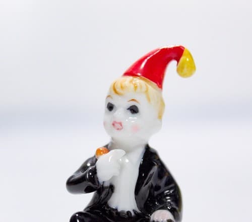 Vintage Miniature Little Jack Horner Hand Painted Porcelain Figurine - Thumbnail 5