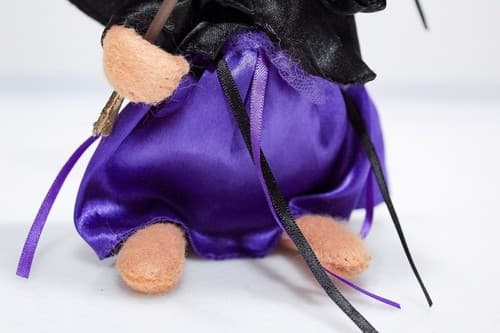 Annalee Mobilitee Purple Witch Mouse Halloween Artisan Doll 6" vintage 2010 - Thumbnail 3