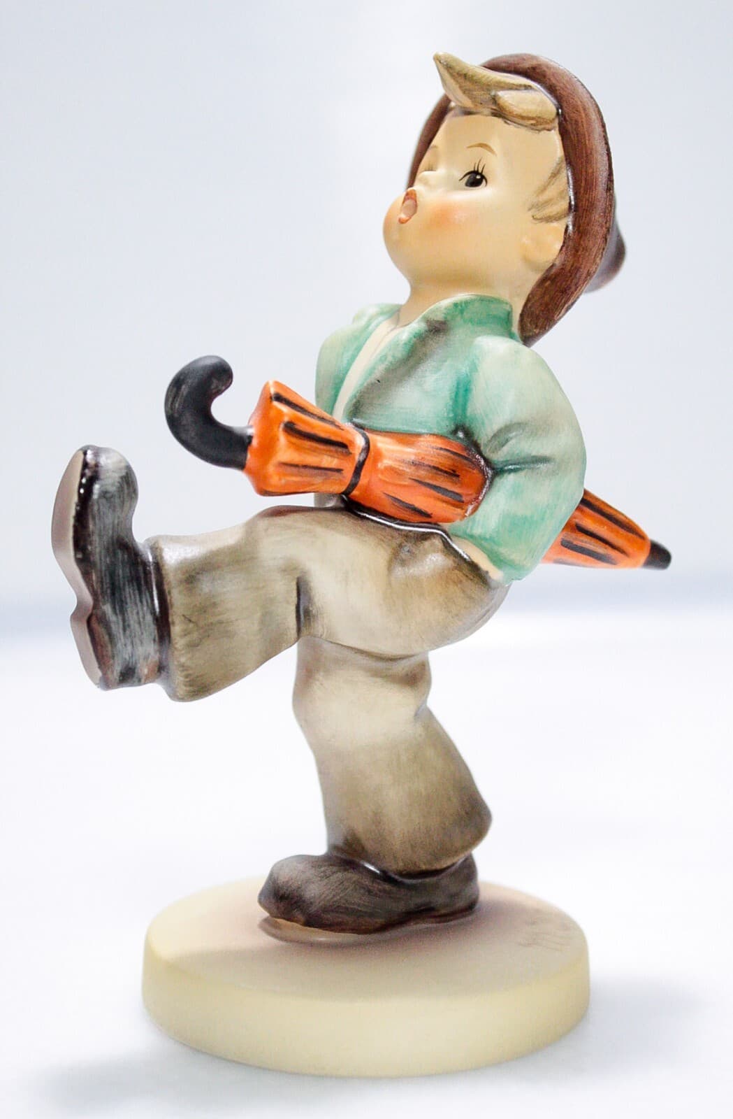 Goebel Hummel W. Germany "Happy Traveler" Hand Painted Porcelain Figurine TMK5 - Thumbnail 6