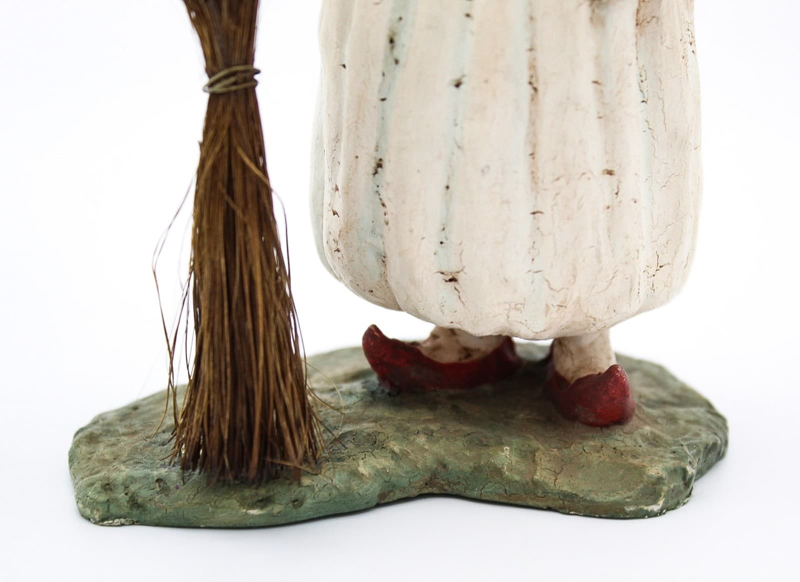 Bethany Lowe Designs Clare With With Black Kitten Halloween Folk Art Figure 7" - Thumbnail 6