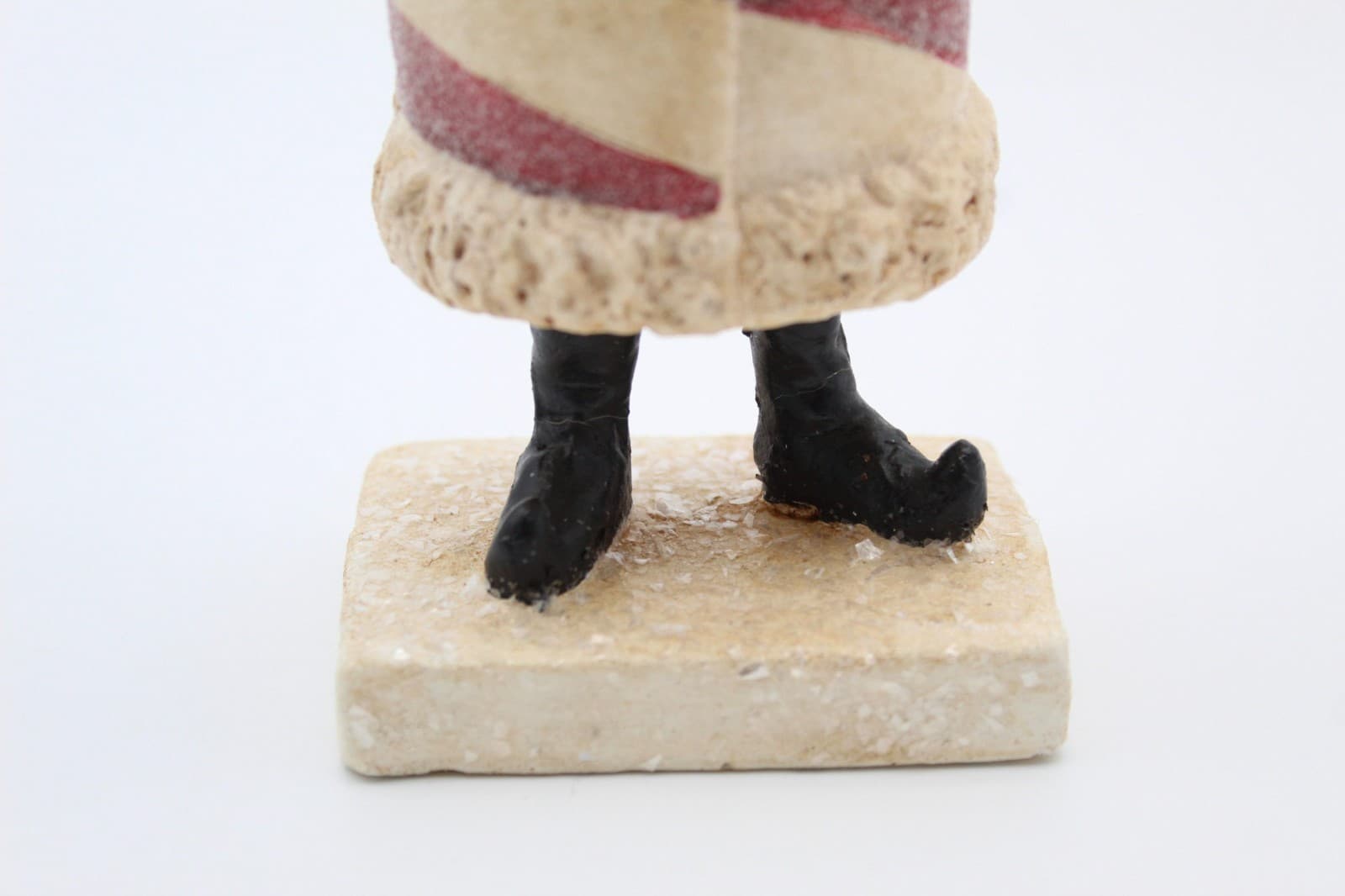 ESC Trading Company Inc. Candy Cane Santa Christmas Figure By Paul Gordon 12" - Thumbnail 7