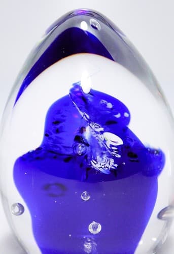 Caithness Scotland Art Glass Deja-Vu Paperweight in Box & Paperwork Vintage - Thumbnail 5