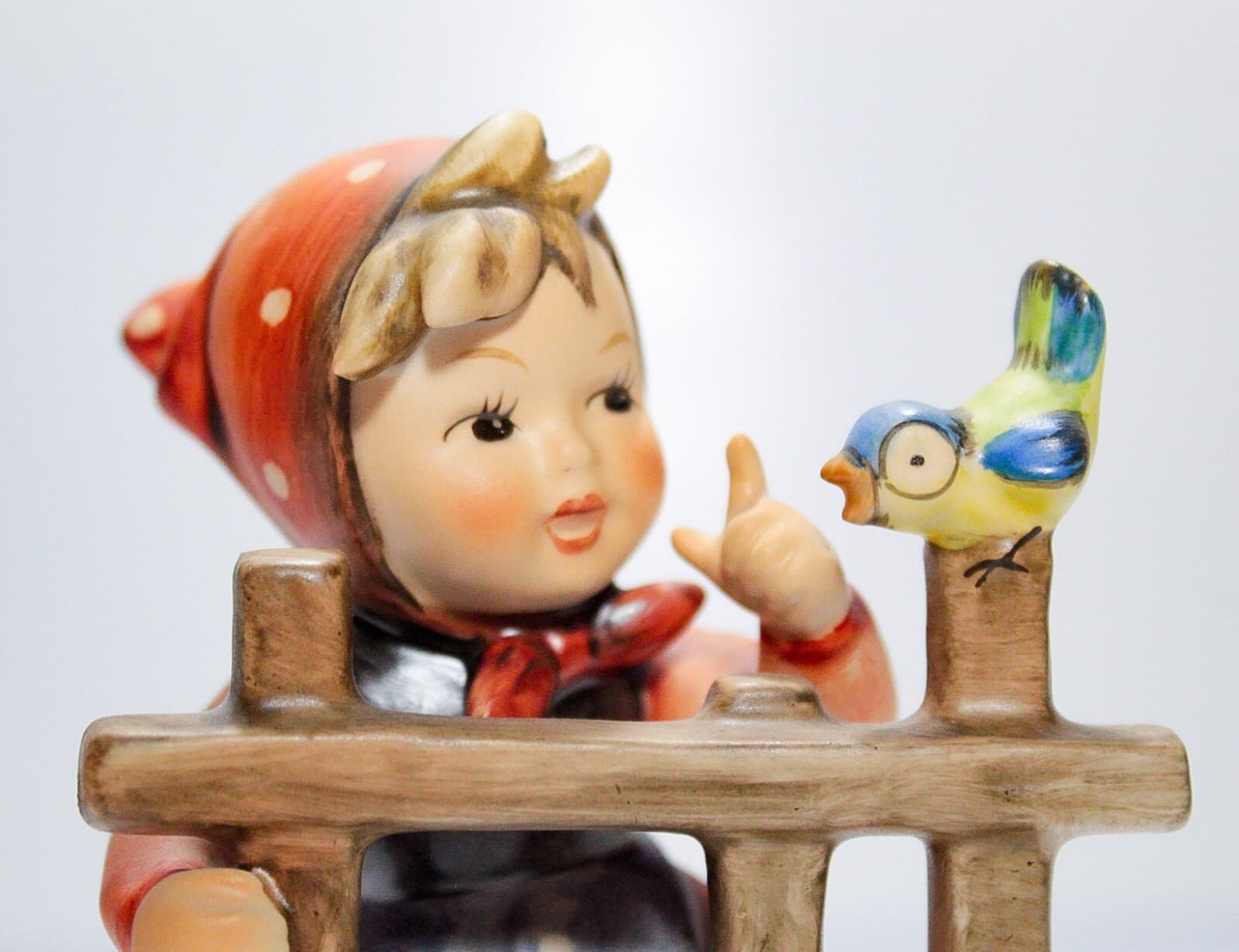 Goebel Hummel West Germany Signs Of Spring Hand Painted Porcelain Figurine TMK6 - Thumbnail 2