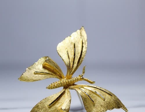 Vintage Gold Tone Textured Butterfly BSK Signed Designed Pin Brooch - Thumbnail 2