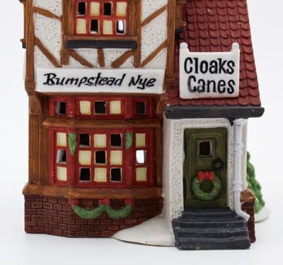 Department 56 Bumpstead Nye Cloaks & Canes Heritage Village Dickens' Village - Thumbnail 3