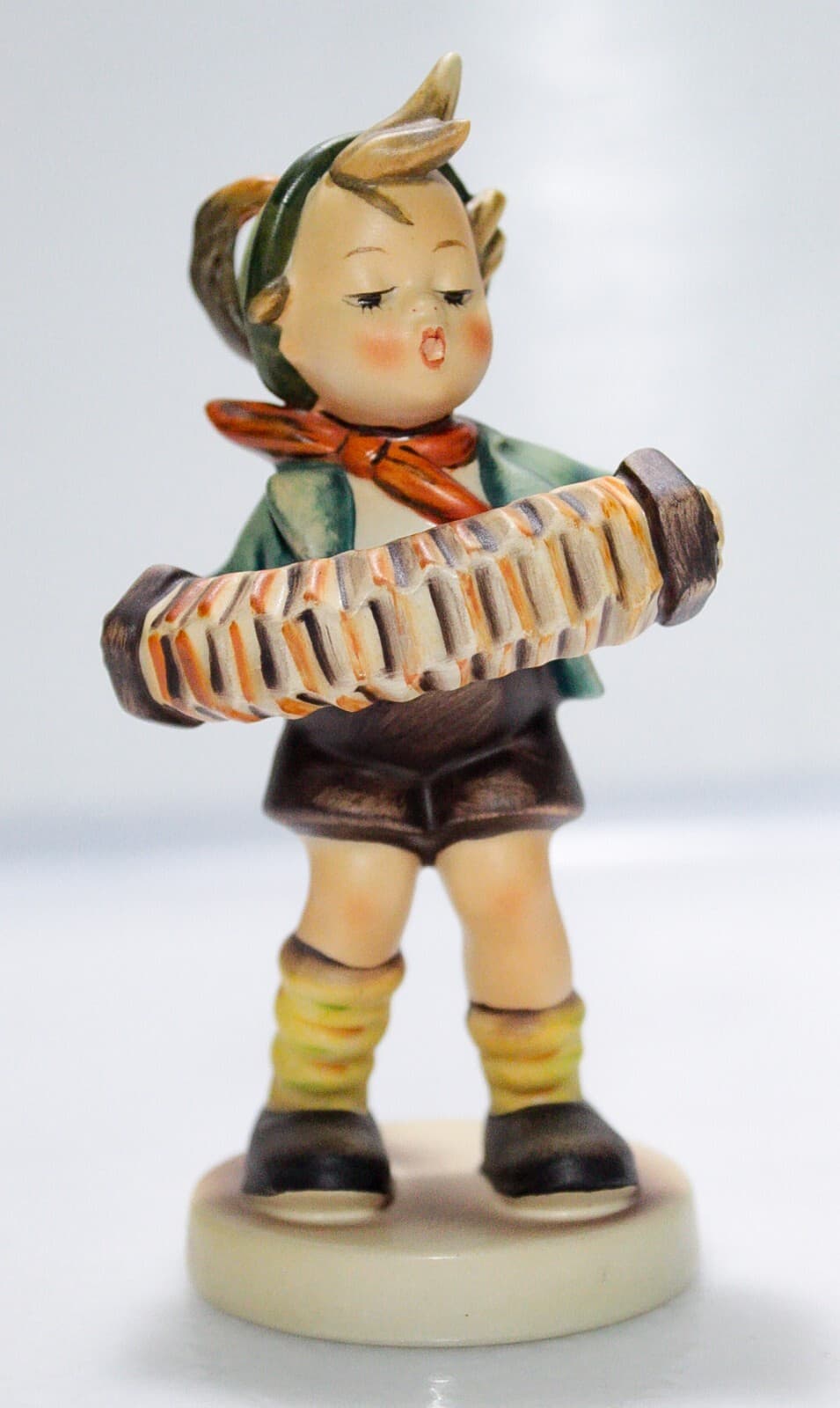 GOEBEL HUMMEL Germany "Accordion Boy" Hand Painted Porcelain Figurine TMK5 - Thumbnail 5