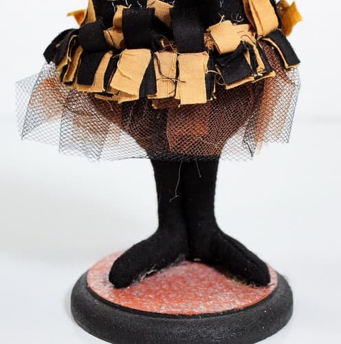 ESC Trading Company 2002 Halloween Pumpkin Paper Mache Doll by Sharon Andrews - Thumbnail 5