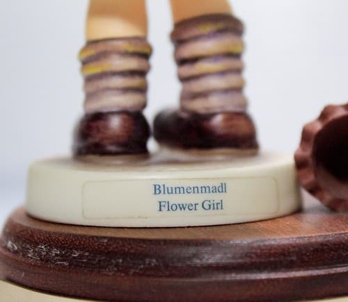 GOEBEL HUMMEL Germany "Flower Girl" Porcelain Figurine On Wood Base TMK6 - Thumbnail 6