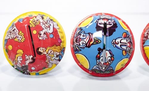 U.S. Metal Toy Vintage Party Tin Rattle Shakers Noisemakers Assorted - Thumbnail 3