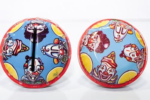 U.S. Metal Toy Vintage Party Tin Rattle Shakers Noisemakers Assorted - Thumbnail 7