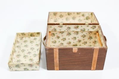 Vintage Dollhouse Miniature Handcrafted Wood Blanket Chest - Thumbnail 6