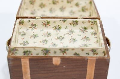 Vintage Dollhouse Miniature Handcrafted Wood Blanket Chest - Thumbnail 5