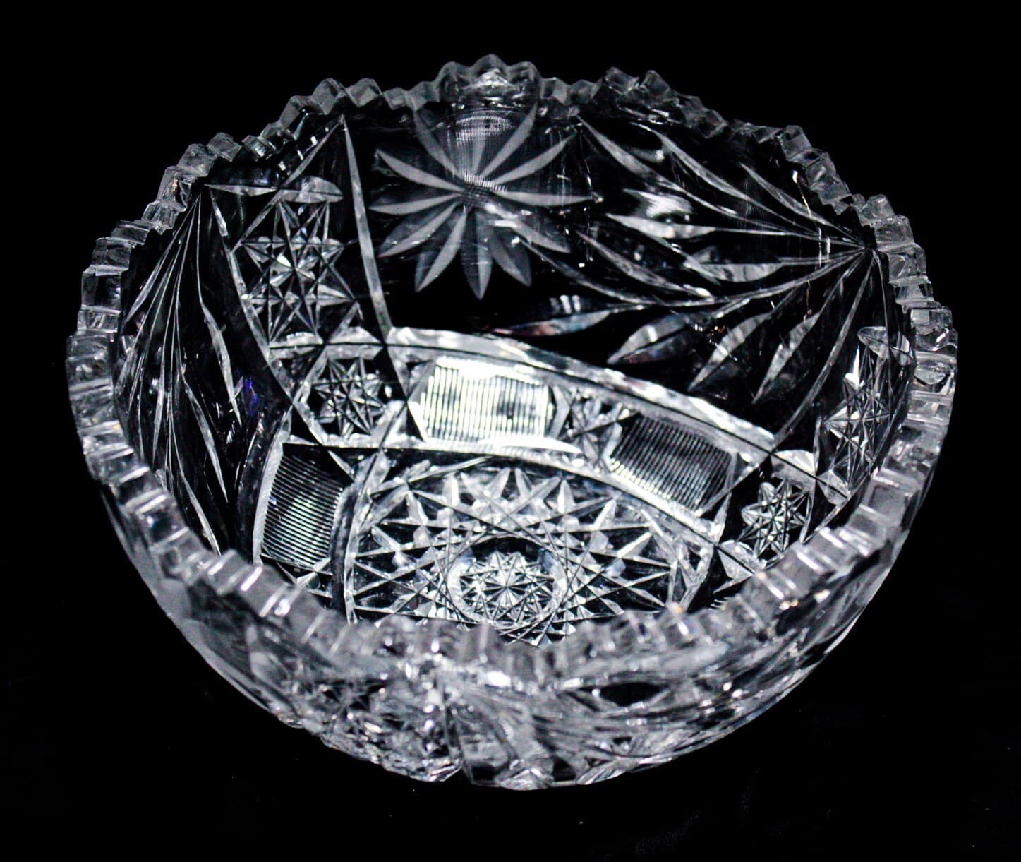 Antique American Brilliant ABP Deep Cut Crystal Heavy Thick Leaf Motif Bowl - Thumbnail 8