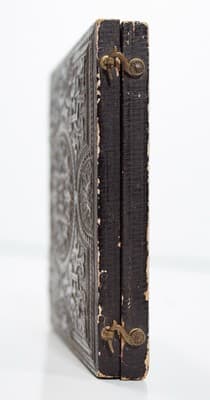 Antique 1860's Civil War Era Daguerreotype Posed Family In Full Leather Case - Thumbnail 7
