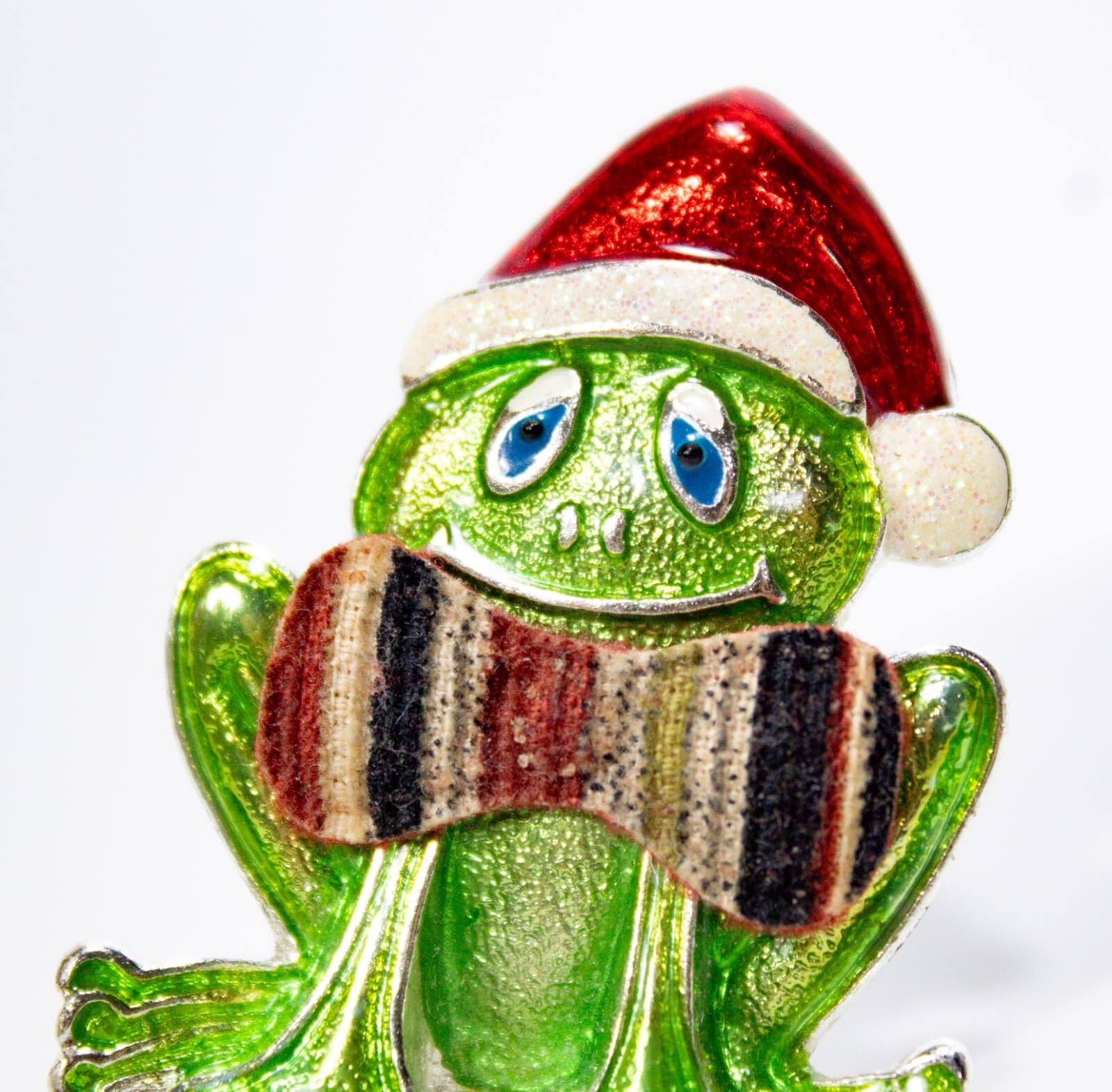 Vintage Festive Green Frog Santa Hat With Bow Tie Enameled Christmas Brooch - Thumbnail 2
