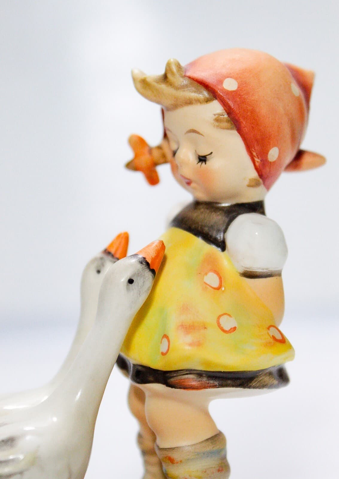 GOEBEL HUMMEL Germany "Goose Girl" Hand Painted Porcelain Figurine TMK5 - Thumbnail 2