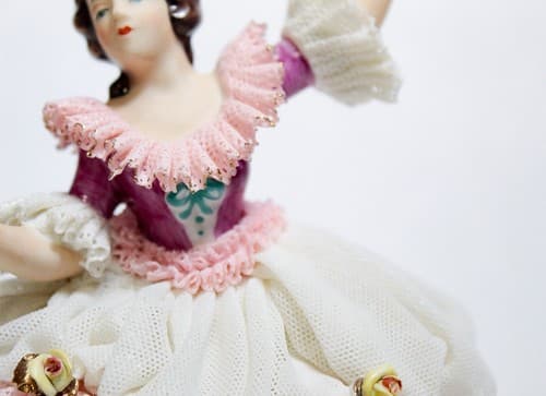 ALKA DRESDEN Germany "Angela" Floral Laced Porcelain Dancer Figurine - Thumbnail 4