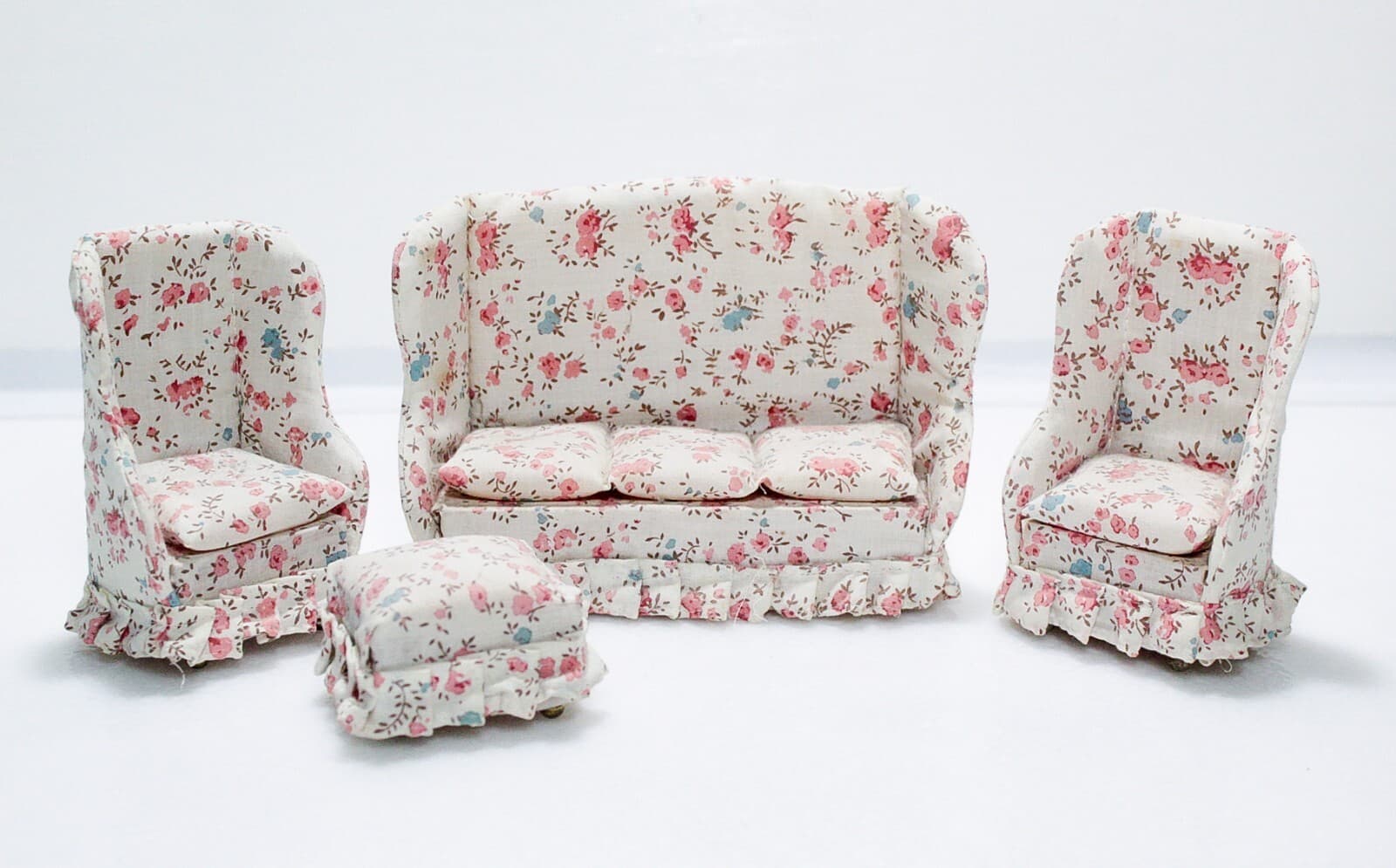 Vintage Miniature Dollhouse Hand-Crafted Floral Upholster Livingroom Set 1:12 - Thumbnail 6